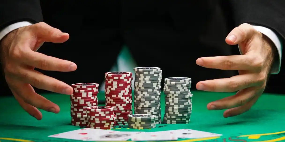 Casino-style games lobby on bigwin login featuring slots and live dealer tables